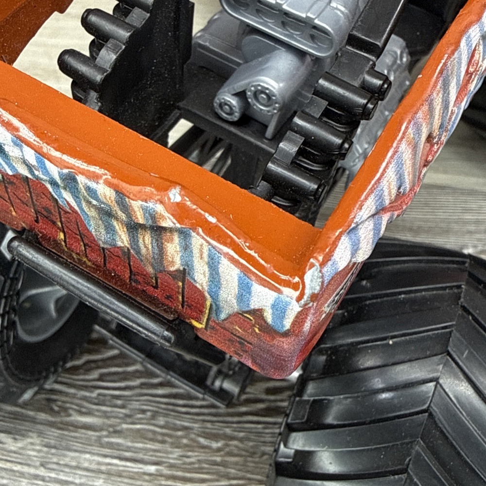 Monster Jam Zombie Diecast BKT Tires Monster Truck 1/24 Scale - Picture 10 of 13